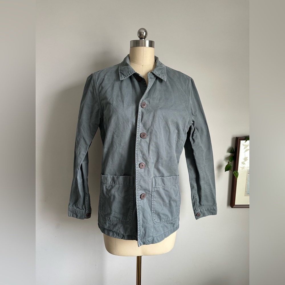 Organic Cotton Chore Coat Made in Portugal by ISTO - Front Pockets